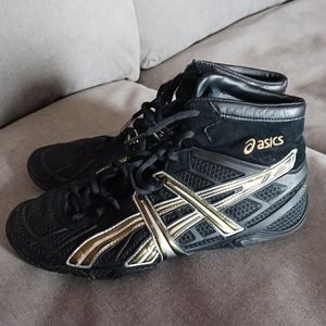 Asics don gable ultimate wrestling shoes size 10.5